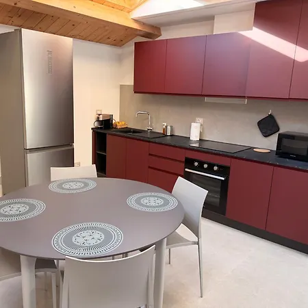 Da Nella 4 Apartment