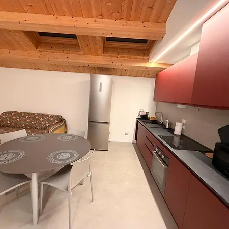 Da Nella 4 * Ancona